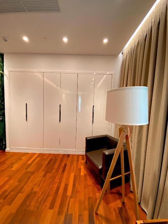 Crown Boutique Hotel Durres Bagian luar foto